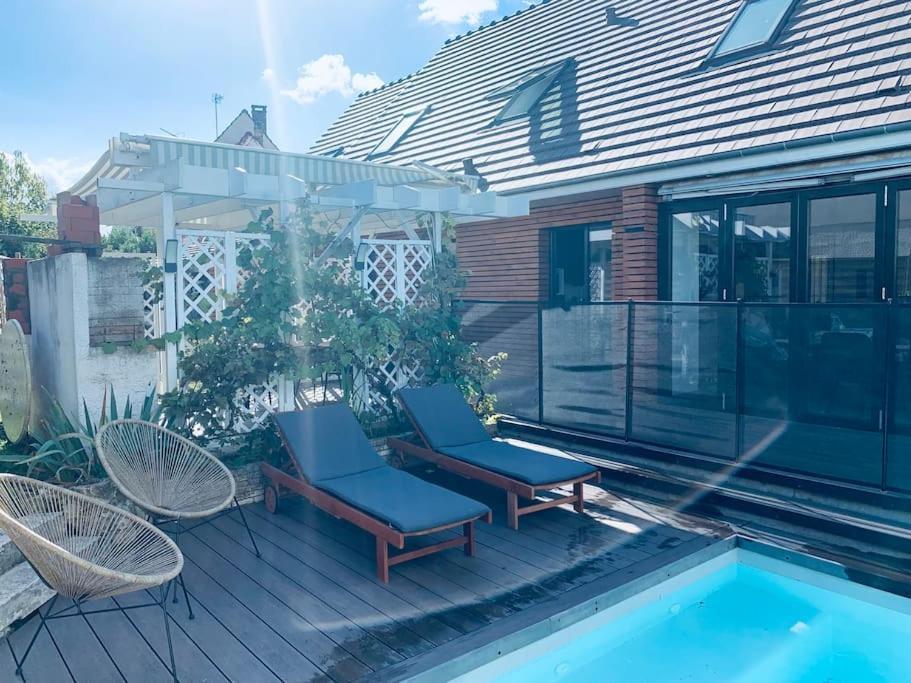Appartement Proche Asterix, Stade De France, Chantilly, Roissy, Piscine Saisonniere La Chapelle-en-Serval Bagian luar foto